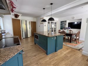 Photo 18- click for photo gallery